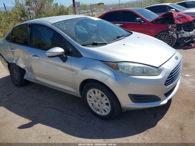  Salvage Ford Fiesta