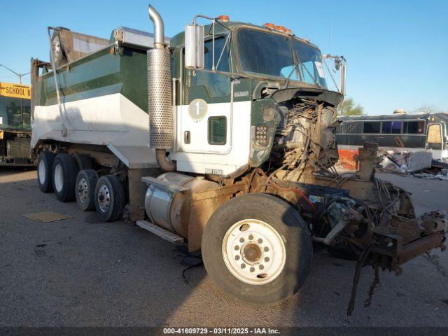  Salvage Kenworth T800