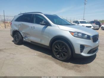  Salvage Kia Sorento