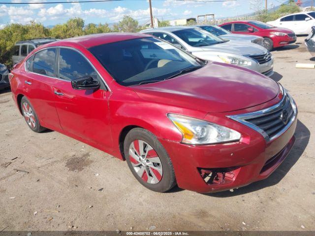  Salvage Nissan Altima