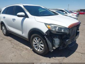  Salvage Kia Sorento