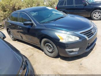 Salvage Nissan Altima