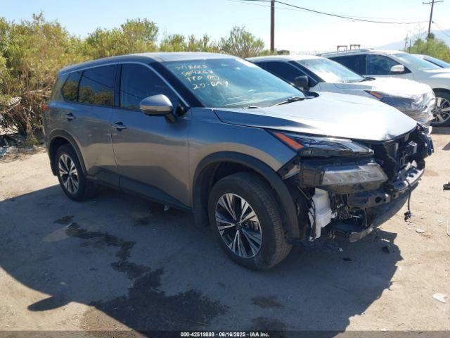  Salvage Nissan Rogue