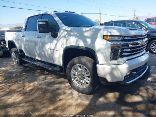  Salvage Chevrolet Silverado 3500
