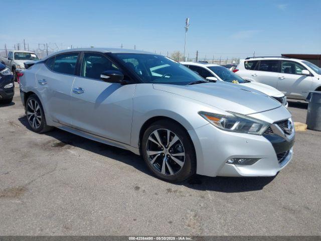  Salvage Nissan Maxima