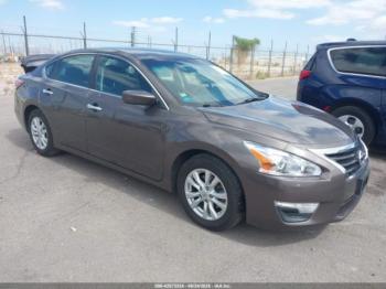  Salvage Nissan Altima
