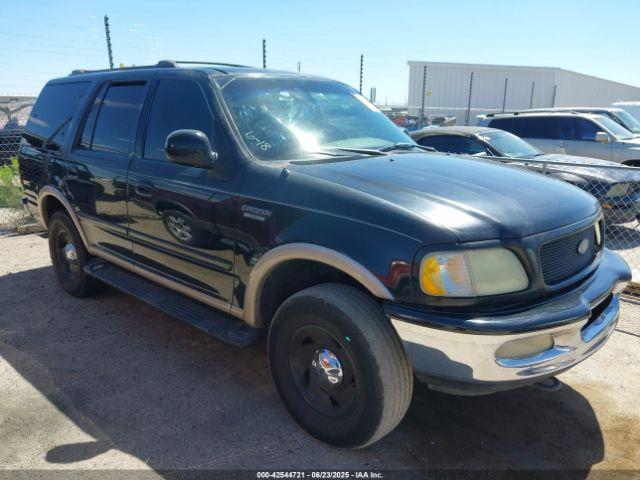  Salvage Ford Expedition