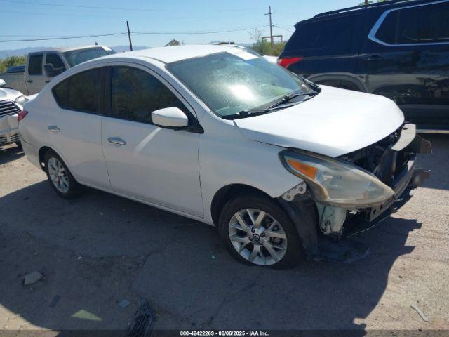  Salvage Nissan Versa