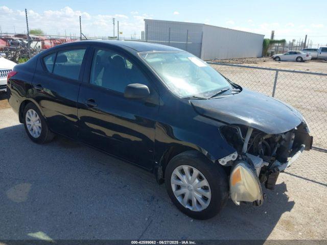  Salvage Nissan Versa