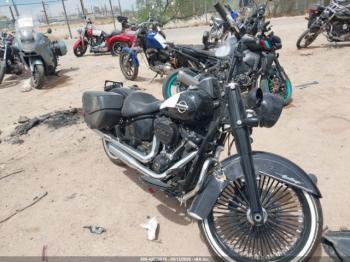 Salvage Harley-Davidson Flhcs