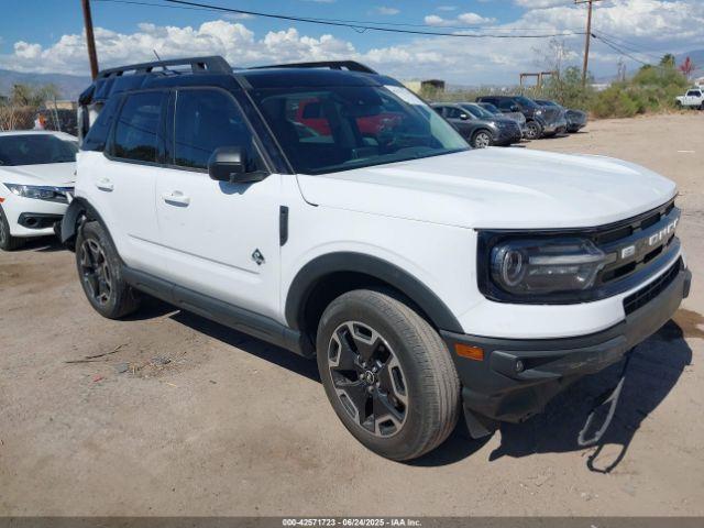  Salvage Ford Bronco