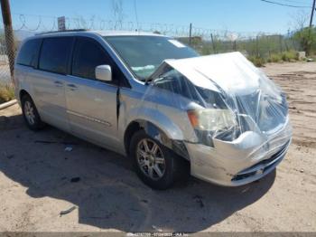  Salvage Chrysler Town & Country
