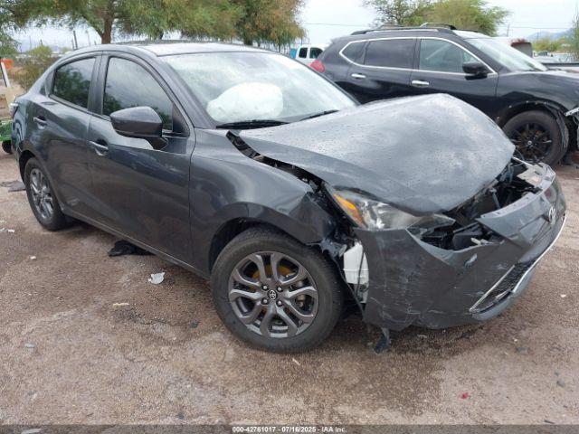  Salvage Toyota Yaris