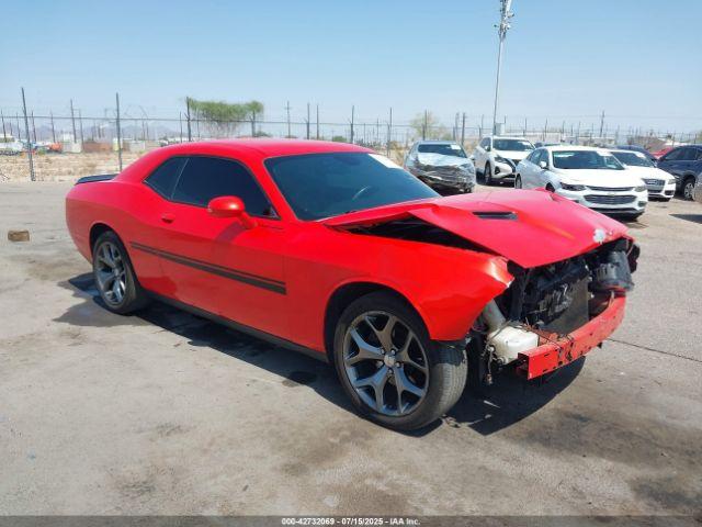  Salvage Dodge Challenger
