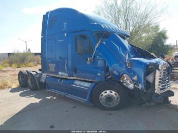 Salvage Freightliner Cascadia 125