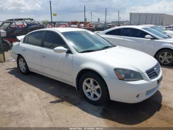  Salvage Nissan Altima
