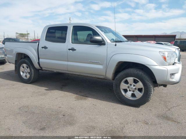  Salvage Toyota Tacoma