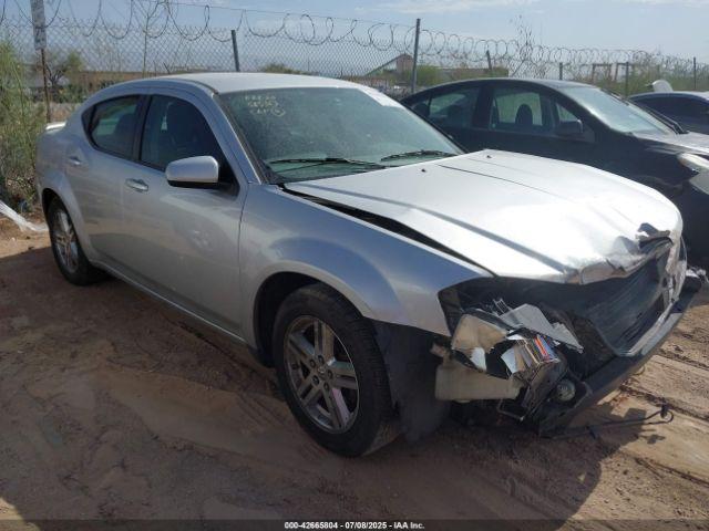  Salvage Dodge Avenger