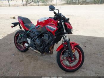  Salvage Kawasaki Er650