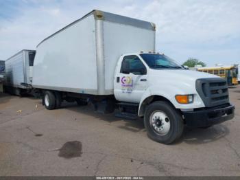  Salvage Ford F-750