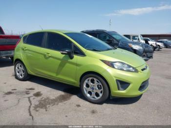  Salvage Ford Fiesta