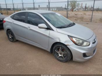  Salvage Hyundai ACCENT