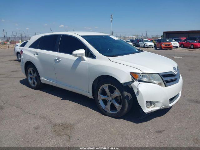  Salvage Toyota Venza