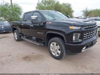  Salvage Chevrolet Silverado 2500