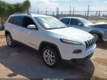  Salvage Jeep Cherokee