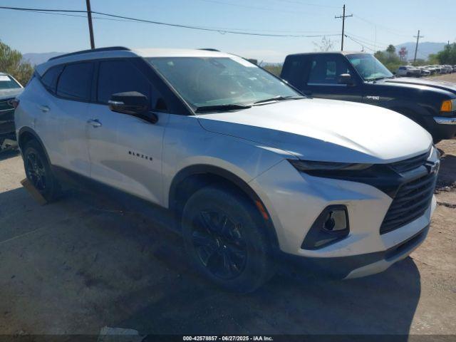  Salvage Chevrolet Blazer