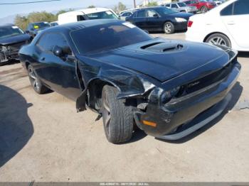  Salvage Dodge Challenger