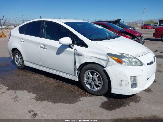  Salvage Toyota Prius