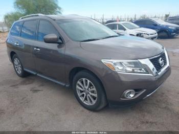  Salvage Nissan Pathfinder