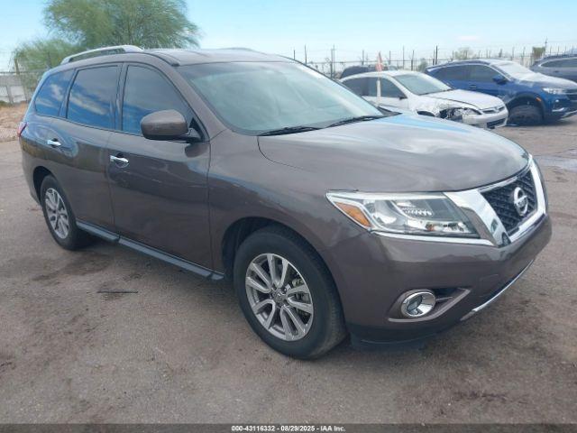  Salvage Nissan Pathfinder