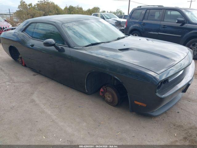  Salvage Dodge Challenger