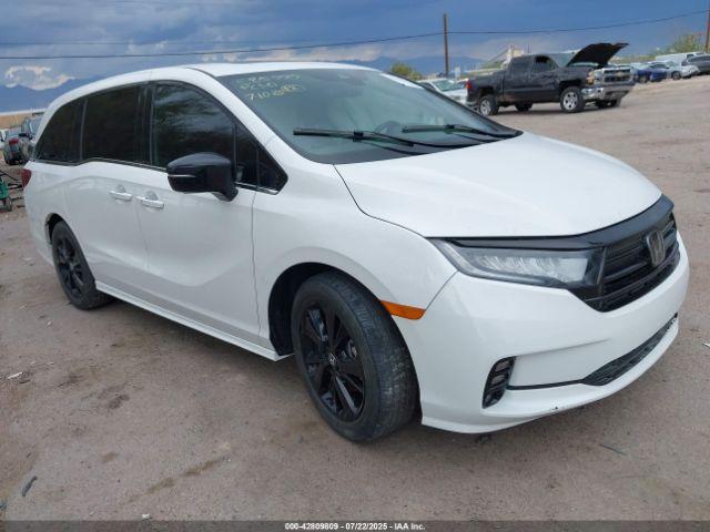  Salvage Honda Odyssey