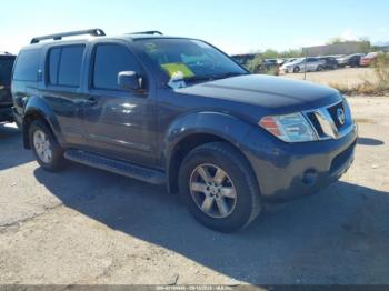  Salvage Nissan Pathfinder