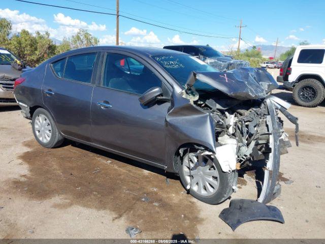  Salvage Nissan Versa
