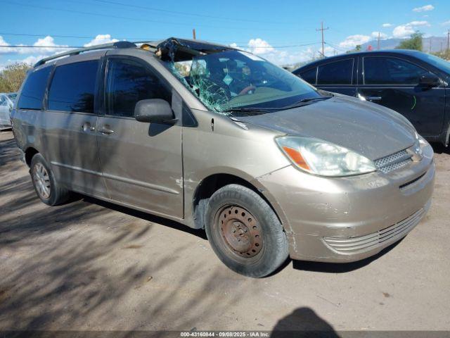  Salvage Toyota Sienna