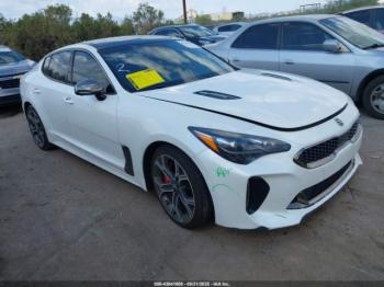  Salvage Kia Stinger