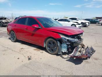  Salvage Hyundai ELANTRA