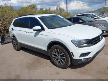  Salvage Volkswagen Tiguan