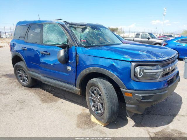  Salvage Ford Bronco