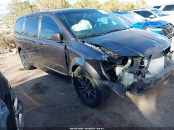  Salvage Dodge Grand Caravan