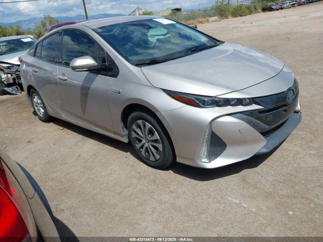 Salvage Toyota Prius Prime