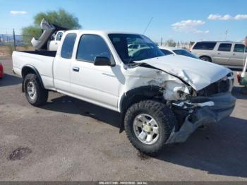  Salvage Toyota Tacoma