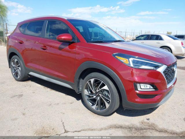  Salvage Hyundai TUCSON