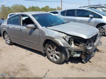  Salvage Nissan Maxima