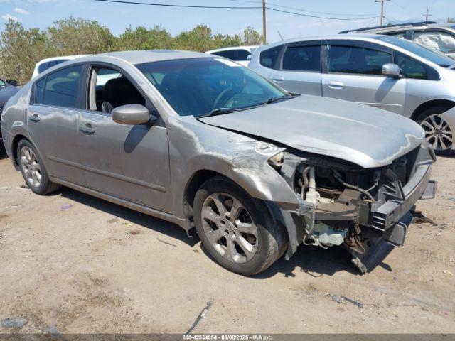  Salvage Nissan Maxima