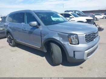  Salvage Kia Telluride